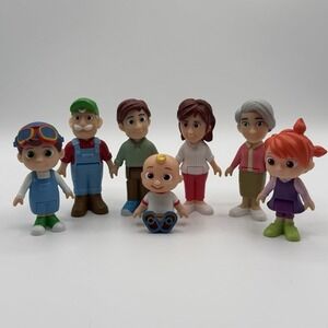 Cocomelon Family 7 Piece Figure Set JJ TomTom YoYo Mom Dad Grandparents